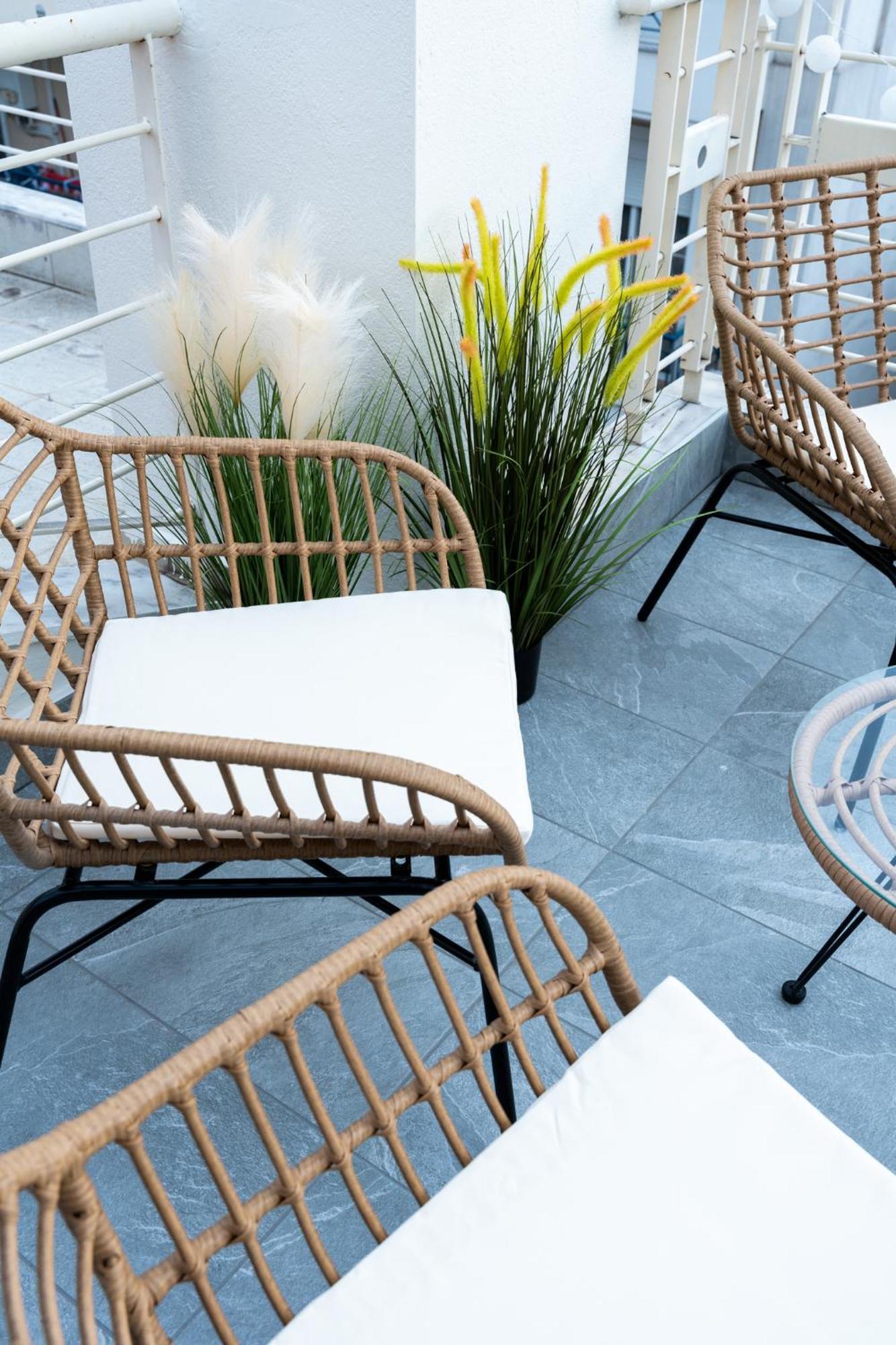 Pomegranate Luxury Penthouse Maisonette With Beautiful Terrace & Free Parking By Binobi ! Szaloniki Kültér fotó
