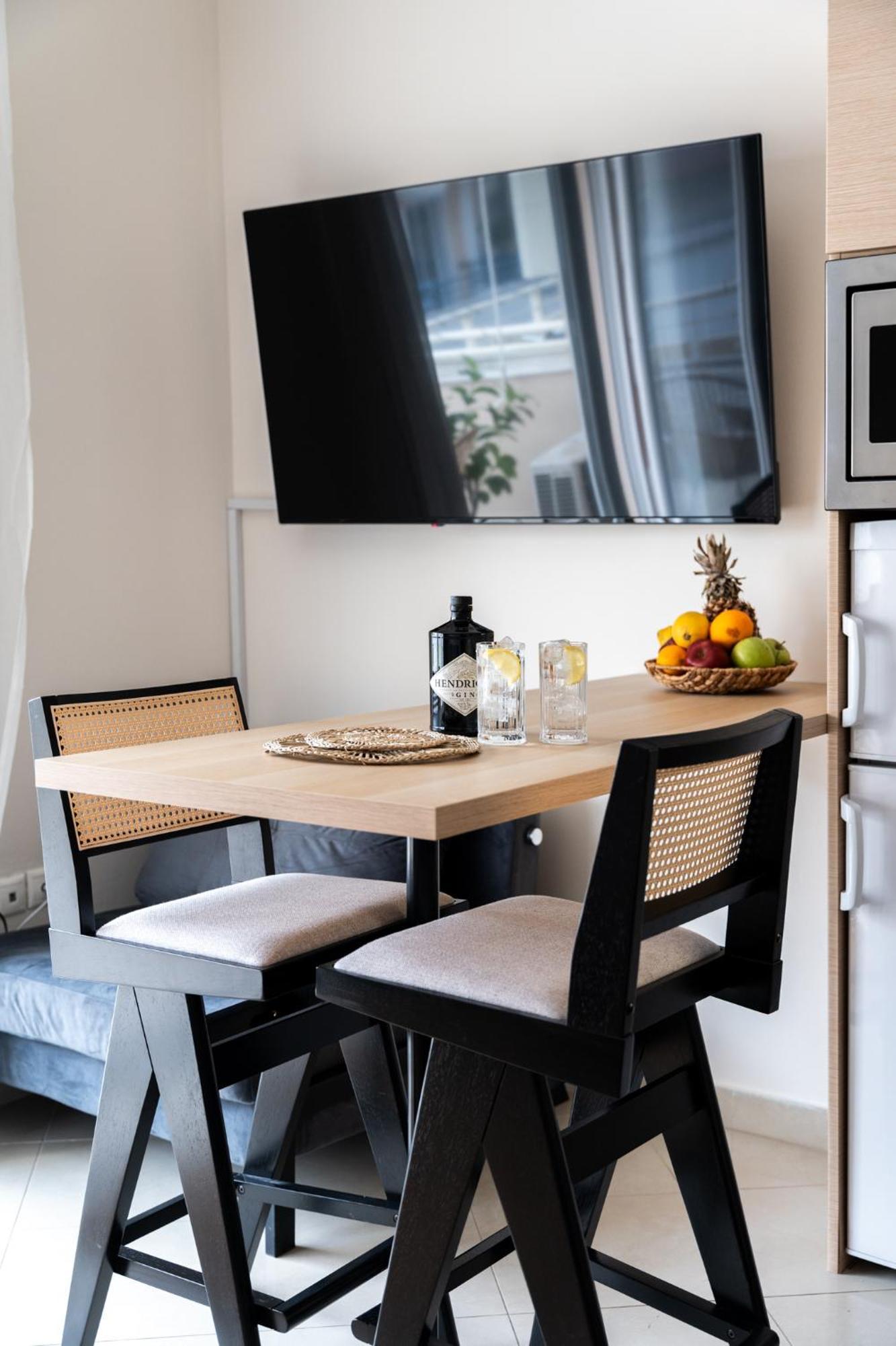 Pomegranate Luxury Penthouse Maisonette With Beautiful Terrace & Free Parking By Binobi ! Szaloniki Kültér fotó