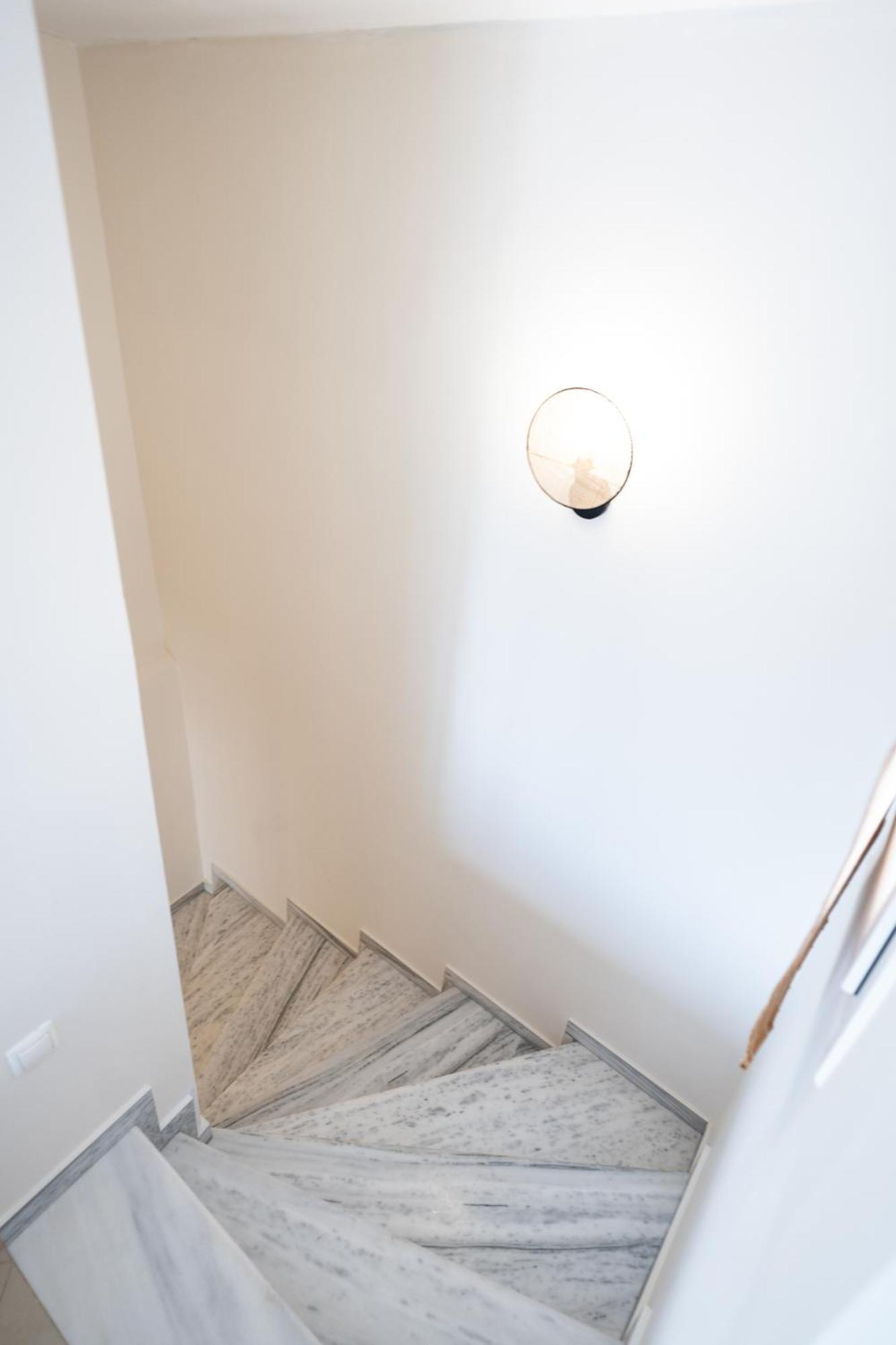 Pomegranate Luxury Penthouse Maisonette With Beautiful Terrace & Free Parking By Binobi ! Szaloniki Kültér fotó